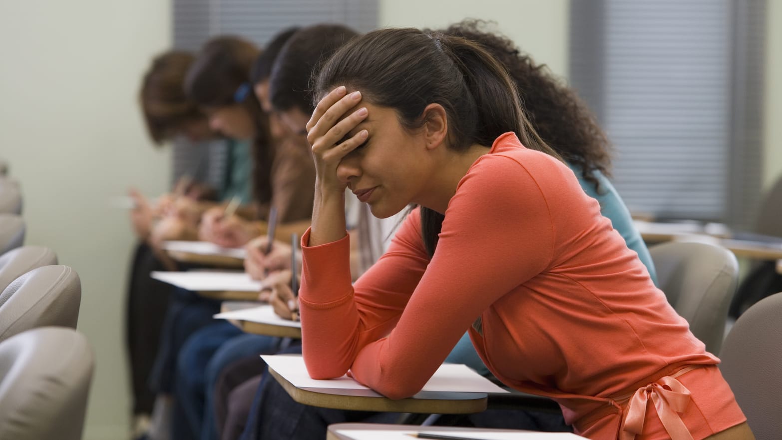 scopri come chatgpt può aiutare gli studenti a sydney a migliorare le loro competenze di apprendimento, supportandoli con risorse personalizzate e assistenza 24 ore su 24. potenzia il tuo percorso accademico con l'intelligenza artificiale!